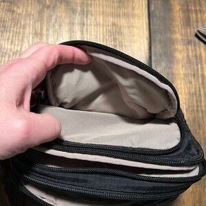 baggallini Women's Triple Zip Bagg Small Crossbody Bag - Black